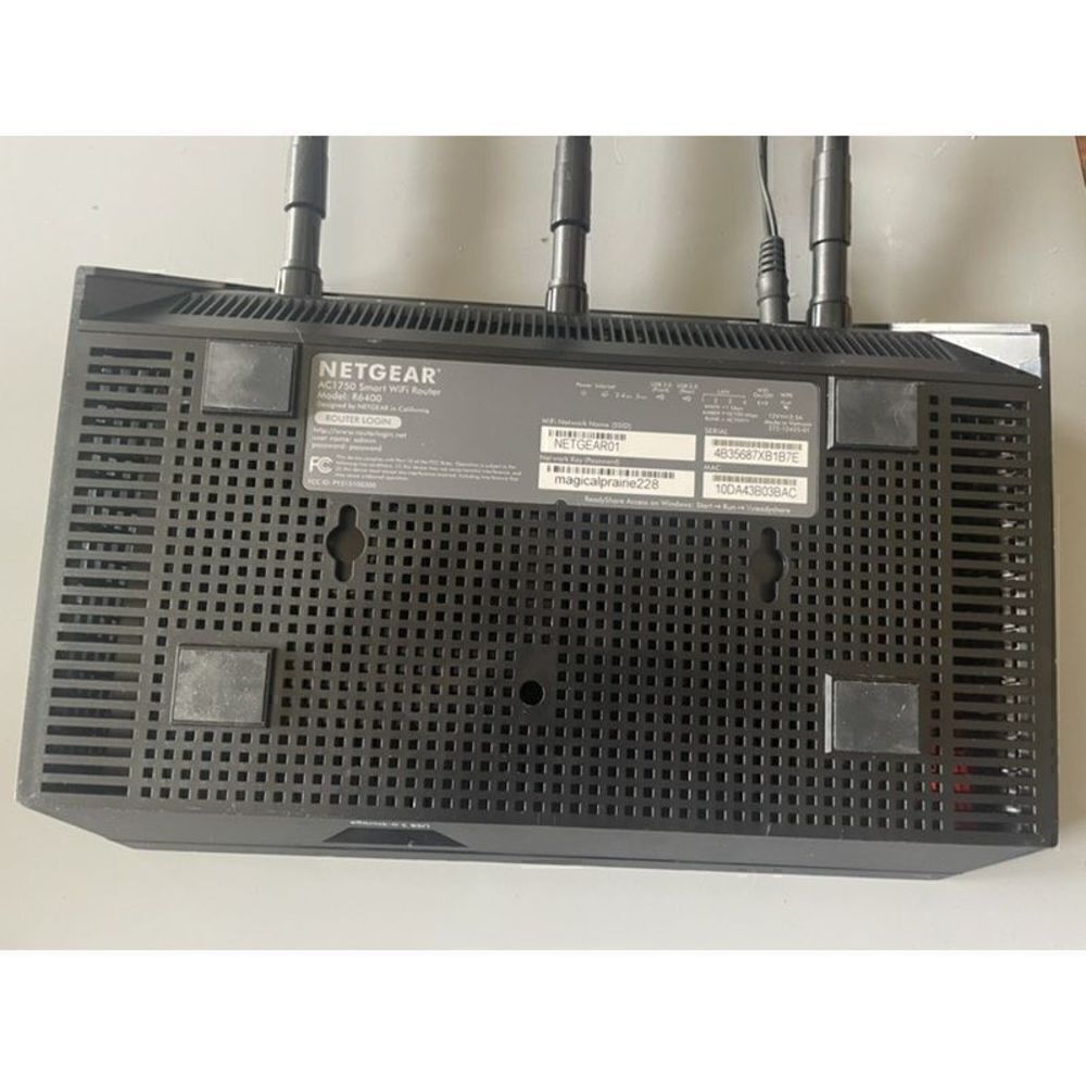 Netgear AC1750 Dual Band AC WiFi Router R6400 Tested - Picture 3 of 7